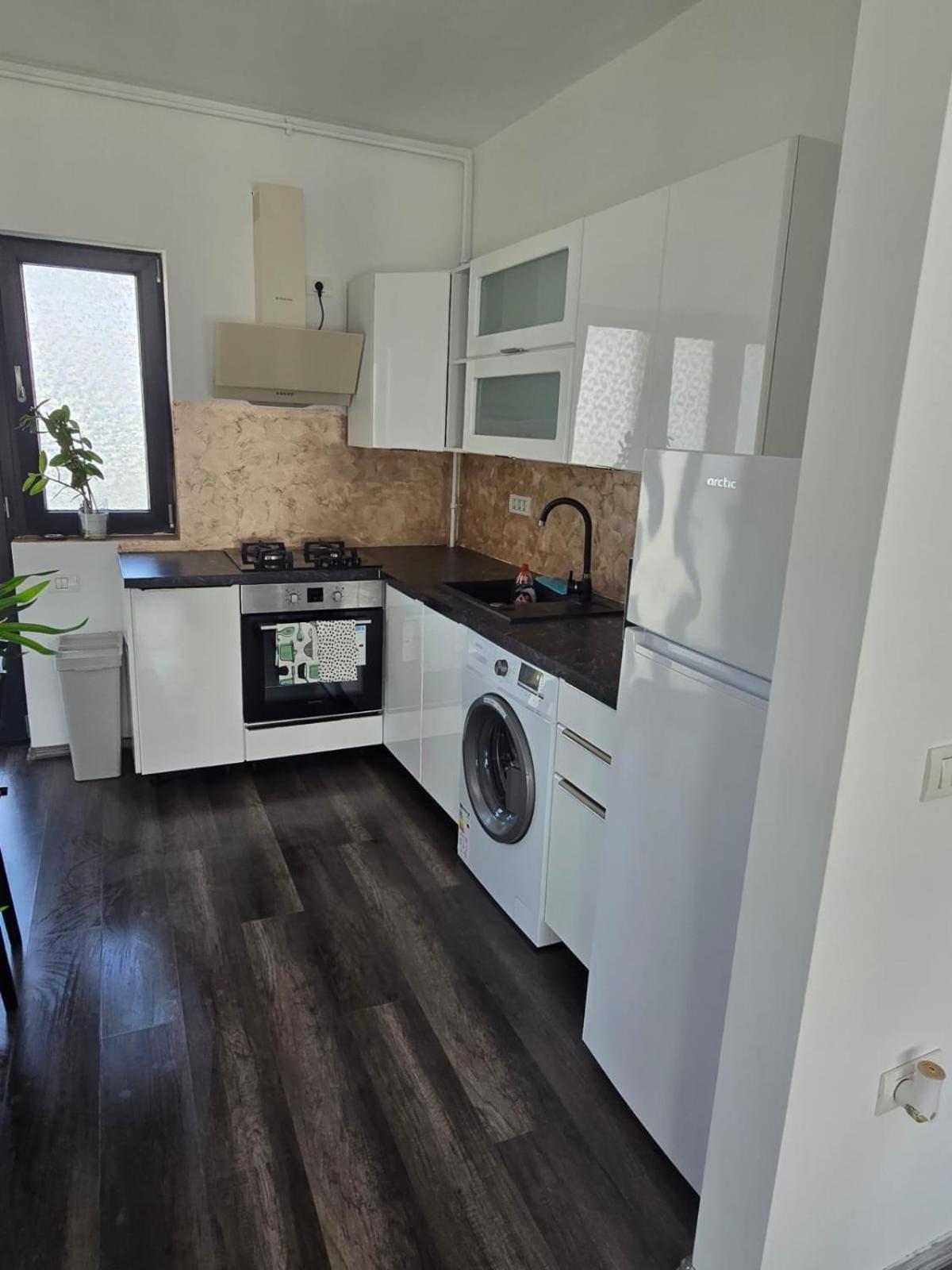 Da Residence Otopeni Ngoại thất bức ảnh